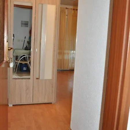 House Lopar