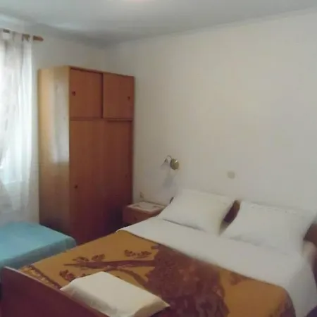 Apartment House *