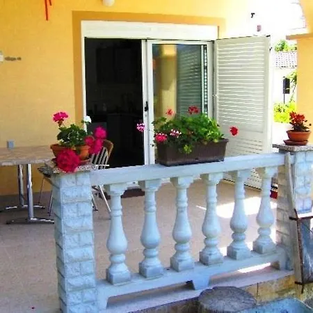 House Apartment Lopar