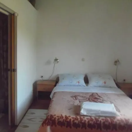 House Apartment *